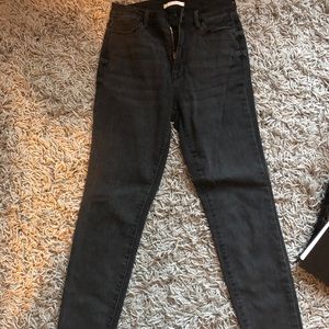Black skinny jeans